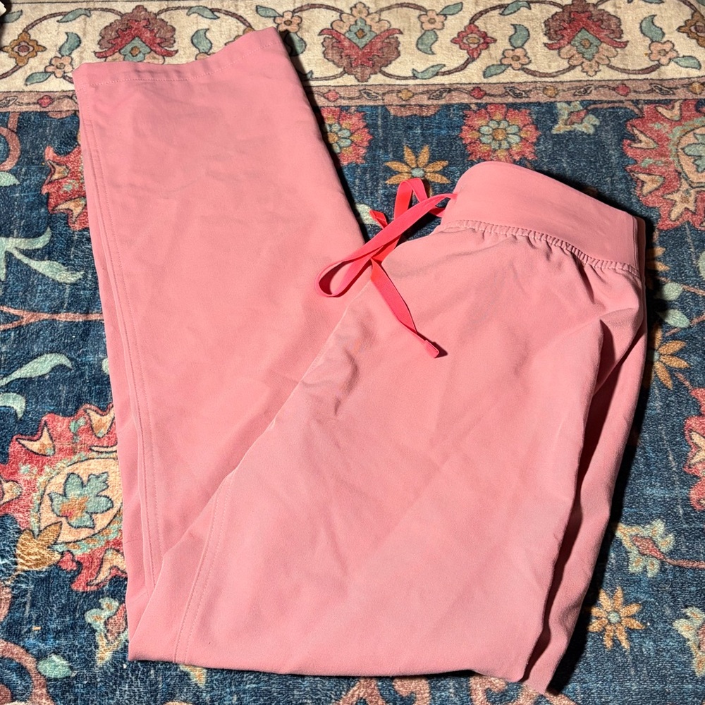 Figs Pink straight leg Pants